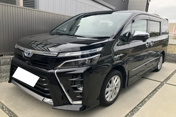 トヨタ ヴォクシー ハイブリッド