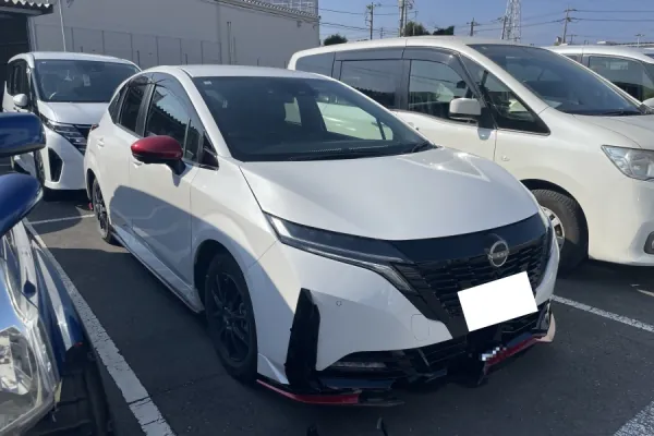 日産 オーラ