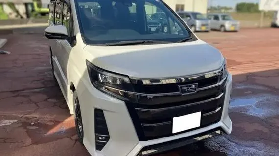 2026年9月_新潟県_トヨタ_ノア_2017年_124,074km_110万円_廃車の買取実績