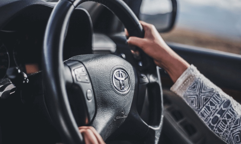 steeringwheel_noise_02 | 車買取のソコカラ ハンドルを切ると異音がする場合の対処法と費用相場
