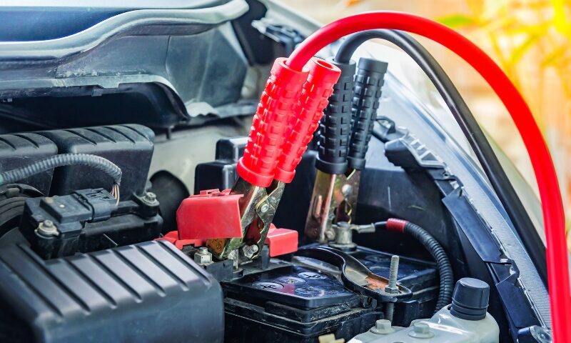 | 車買取のソコカラ バッテリー上がりの対処法
