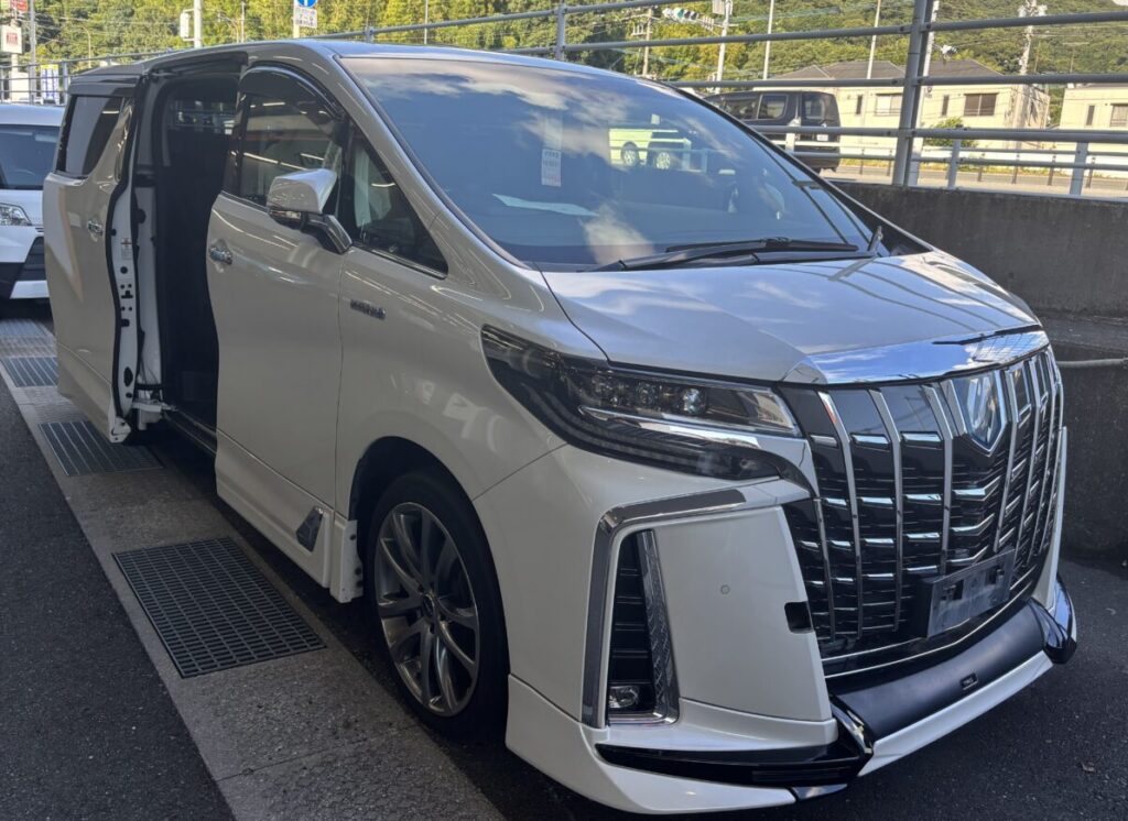 アルファード ハイブリッド