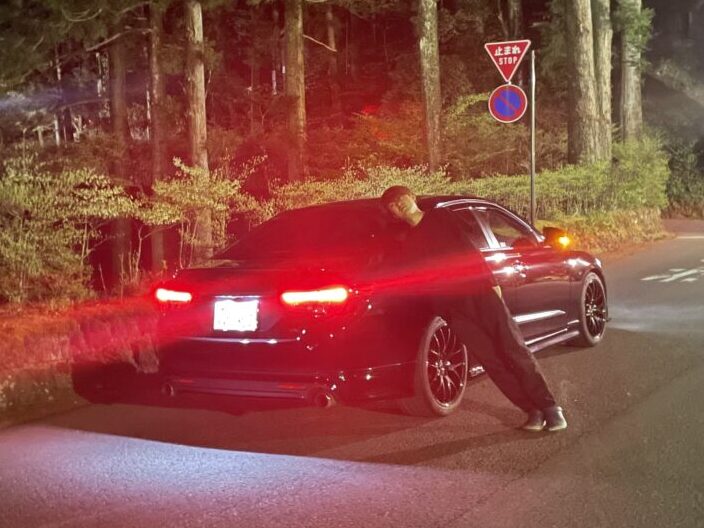 ソコカラで買い取らせていただいた86とお客様のお写真