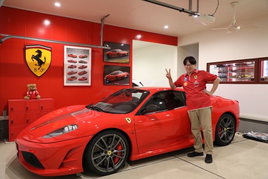 15_フィラーリ430 | 車買取のソコカラ ソコカラで買い取らせていただいた430とお客様のお写真