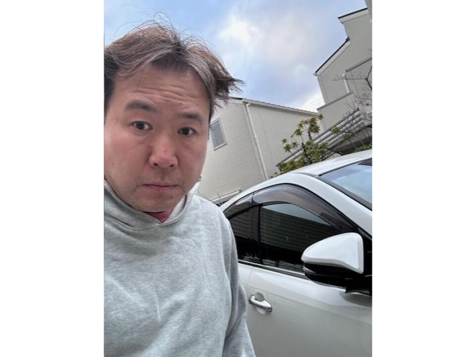 63_ハリアー買取事例インタビュー | 車買取のソコカラ ソコカラで買い取らせていただいたハリアーとお客様のお写真