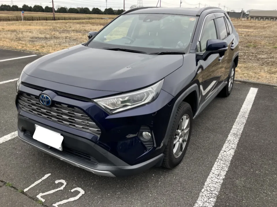 ソコカラで買取したRAV4ハイブリッド2019年モデルの写真