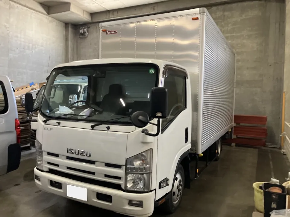 ソコカラで買取したエルフ2014年式買取事例