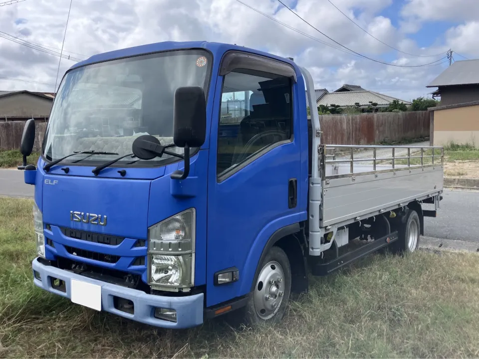 ソコカラで買取したエルフ2018年式買取事例