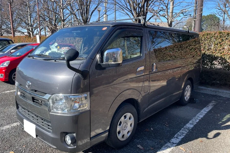 ソコカラで買取したハイエースバン2020年式の買取事例写真