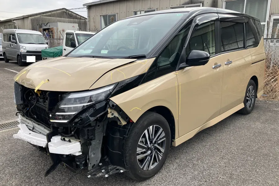 日産 セレナ