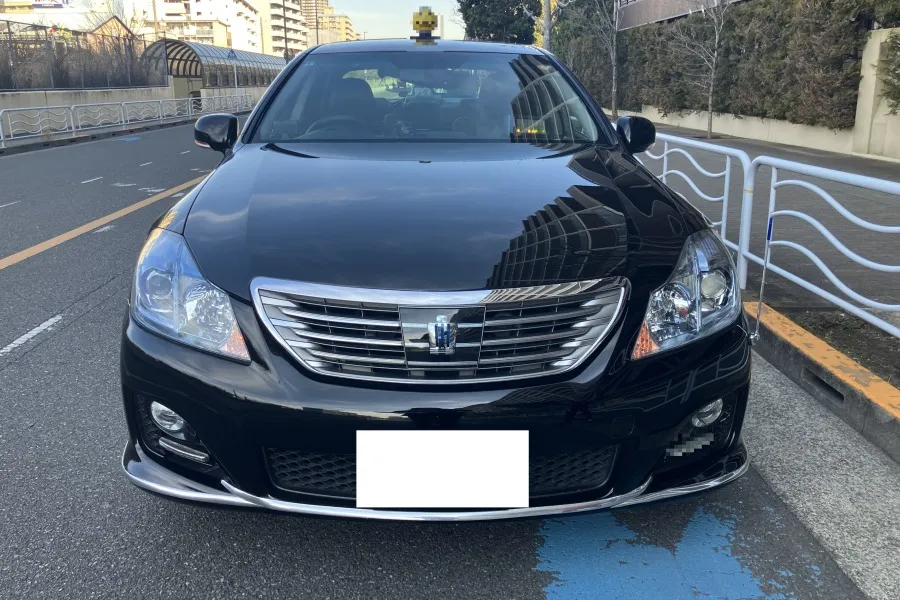 トヨタ クラウンセダン