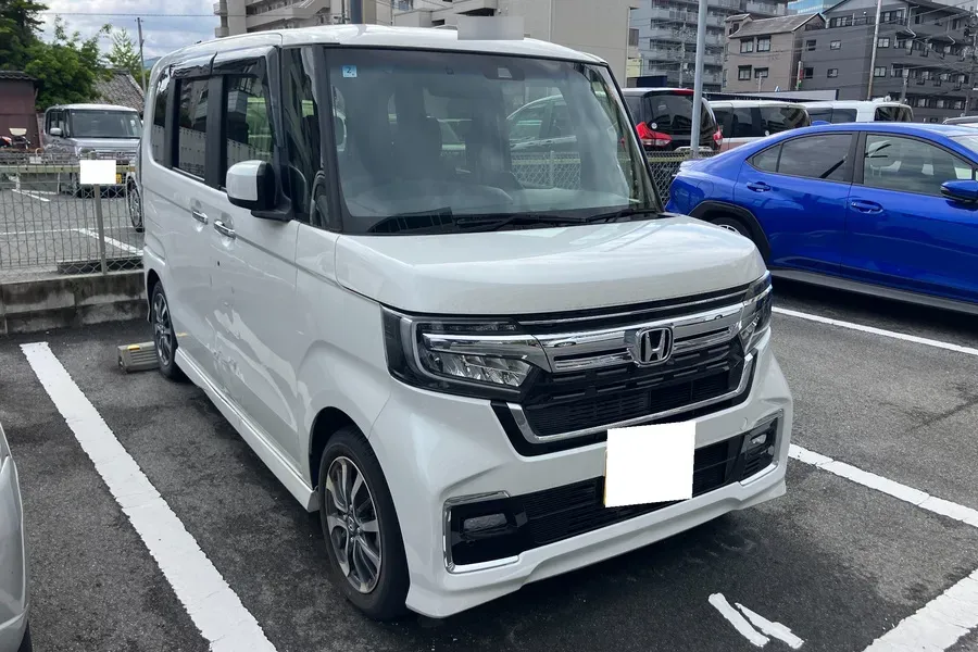 ホンダ N-BOX